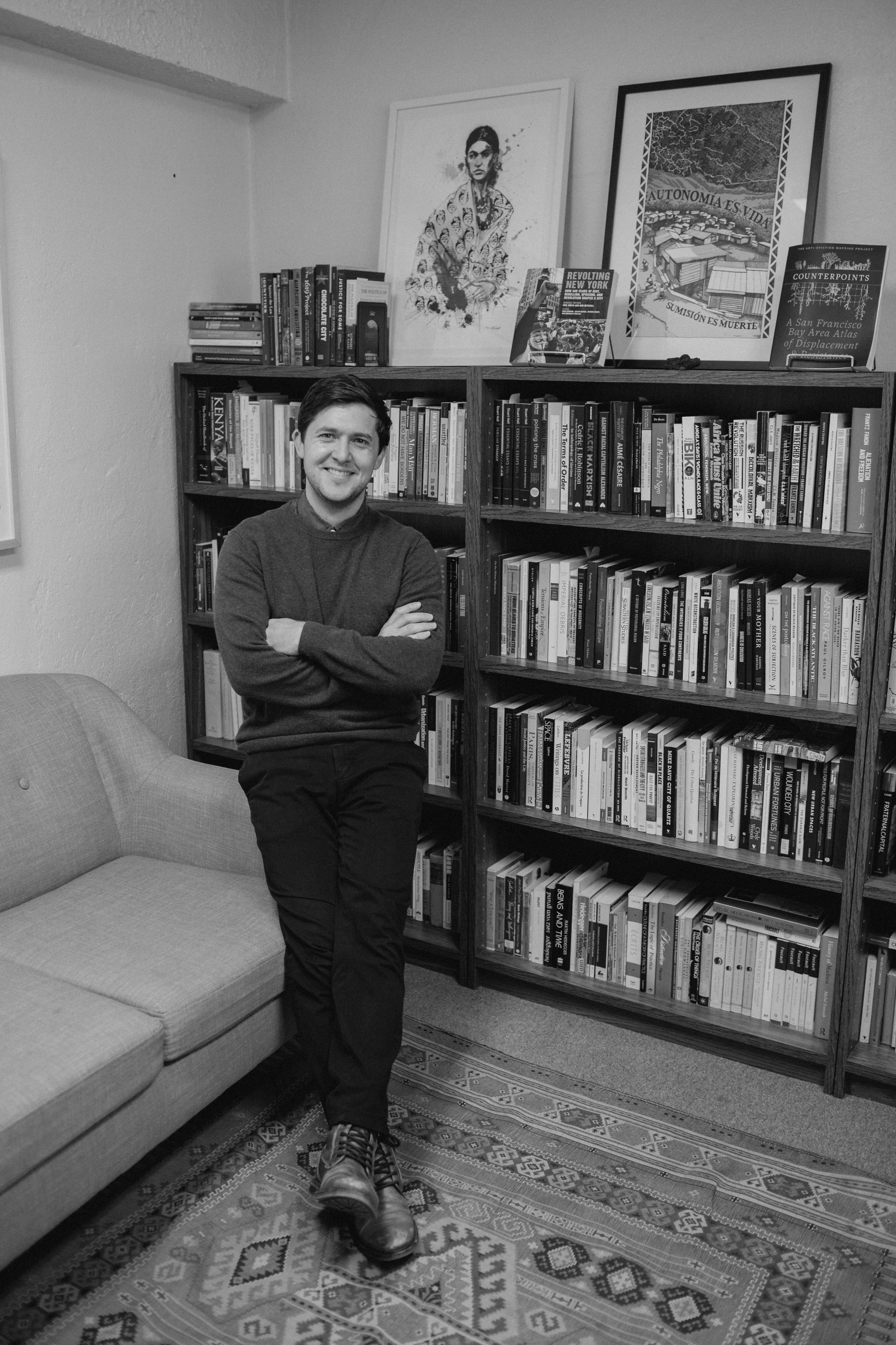 zoltan-gluck-headshot-2024-14